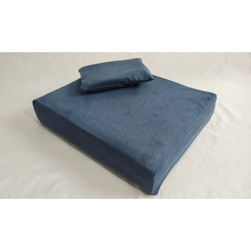 Cama Pet Impermeável para Cachorros e Gatos